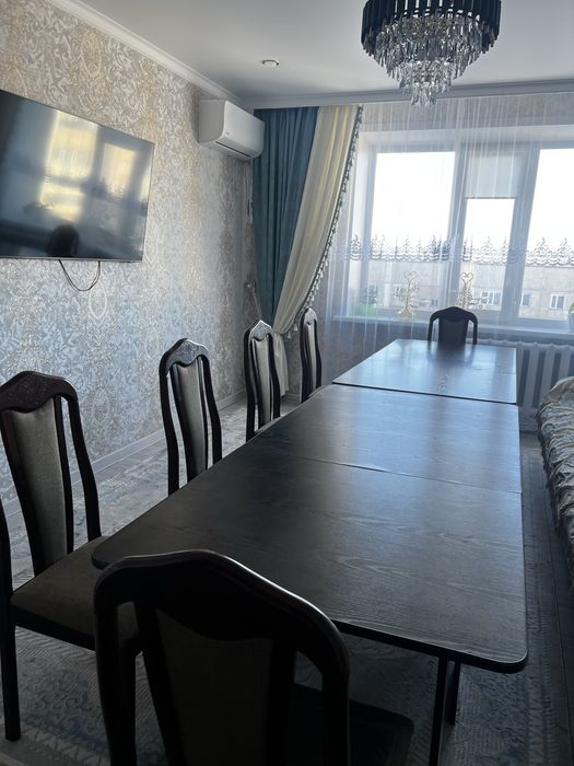 Стол-трансформер очень удобно компактно