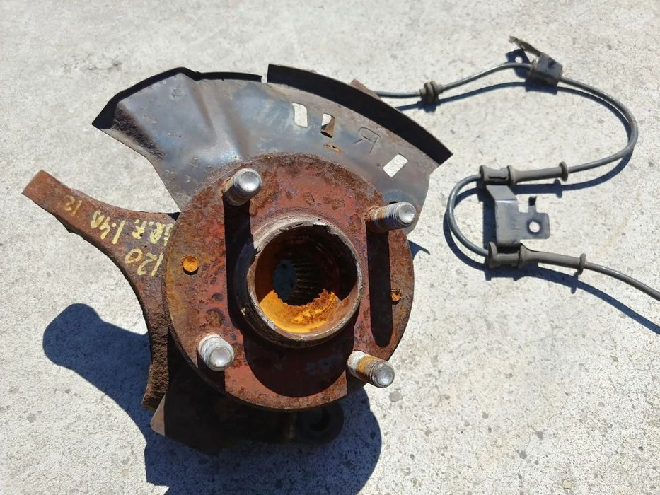 fuzeta dreapta fata 1.4 d hyundai i20  2012