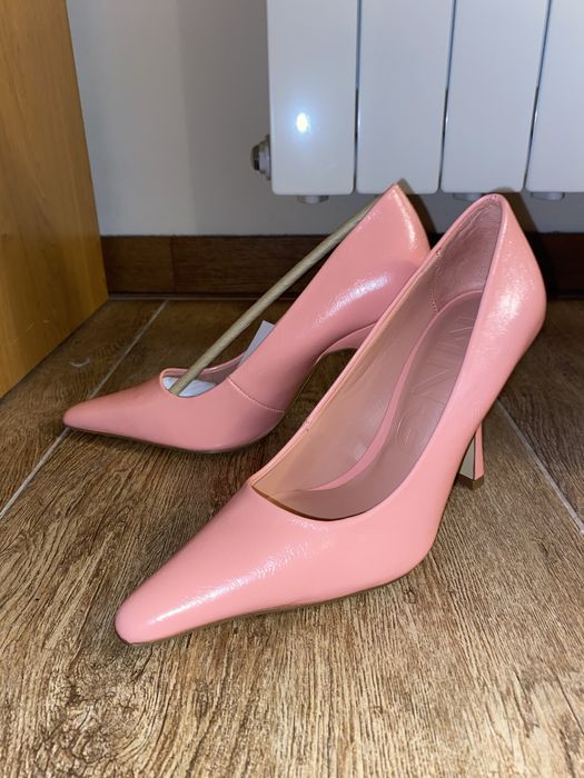 Нови обувки MANGO - 37.номер