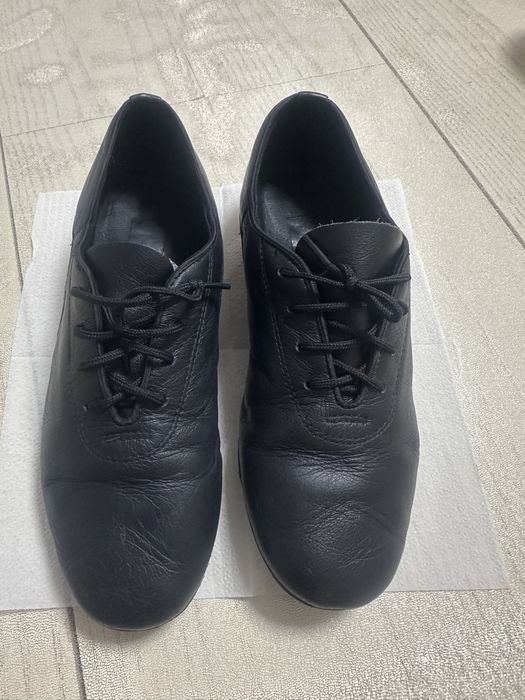 Танцевальные туфли для мальчика 37,5