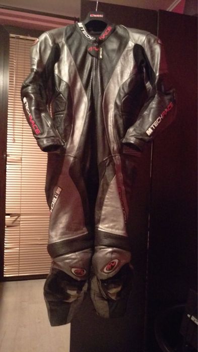 Костюм за мотор