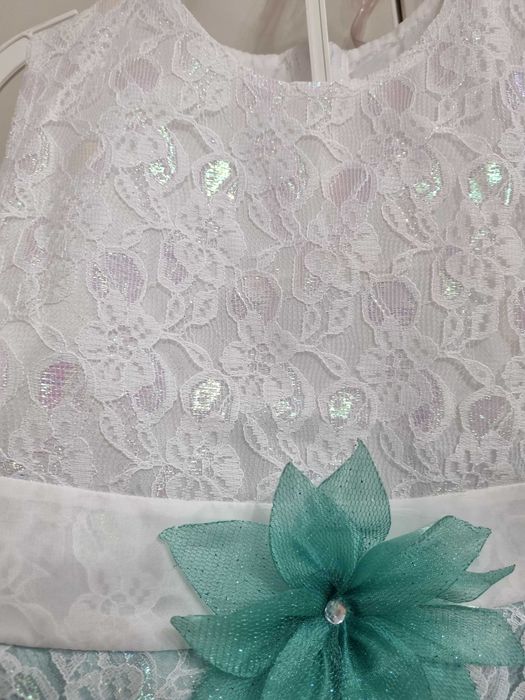 Продам детское платье