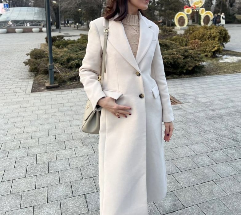 Продам пальто Mango