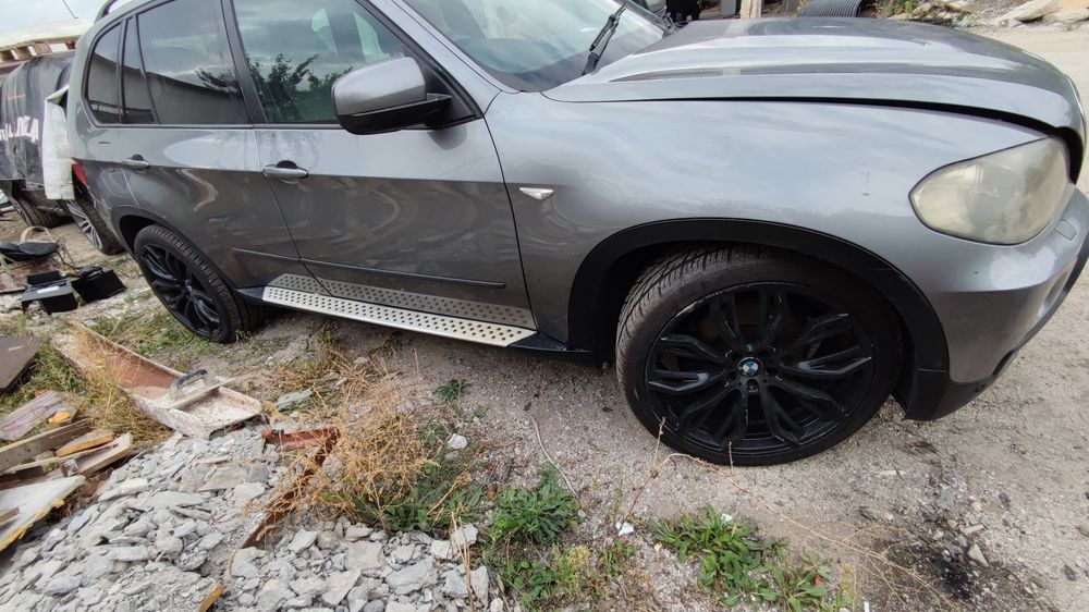 BMW X5 E70 3.0D 235к.с На части