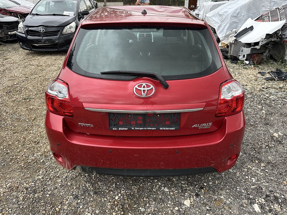 Toyota Auris Тойота Аурис 1.4 d4d 90 кс 2012г На части!