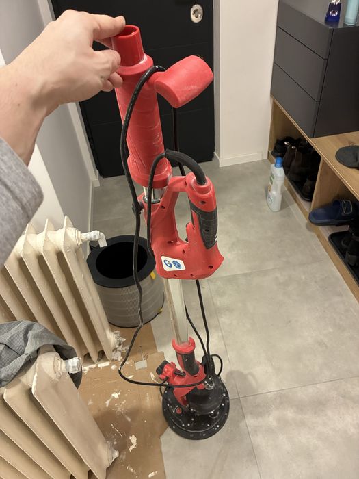 Slefuitor pentru pereti si tavane