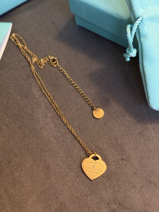 Lant cu medalion Tiffany, colectia din 2019 Return to Tiffany