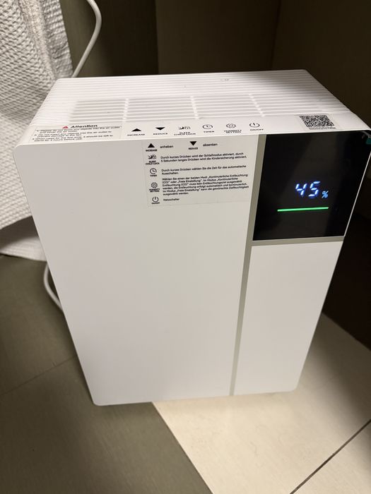 Dezumidificator 16L/zi cu afisaj digital