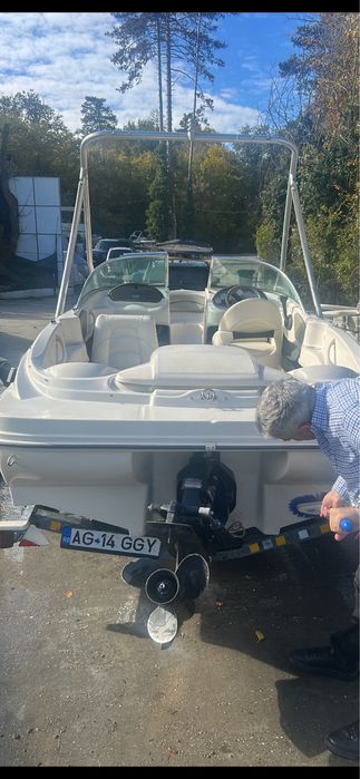 Barca SeaRay ,135cp