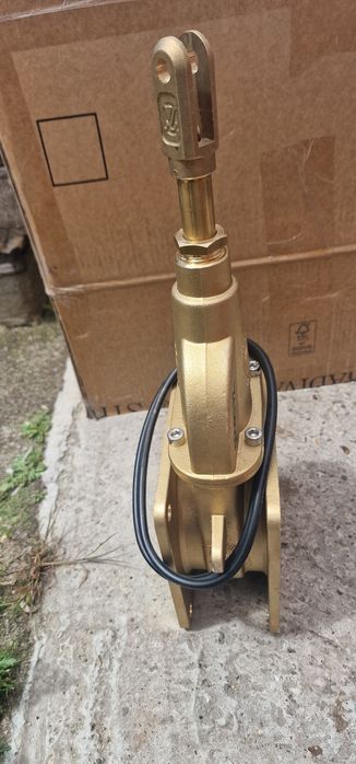 Vana robinet vidanja 5 și 6 toli filete și flanșe import Italia preț 1