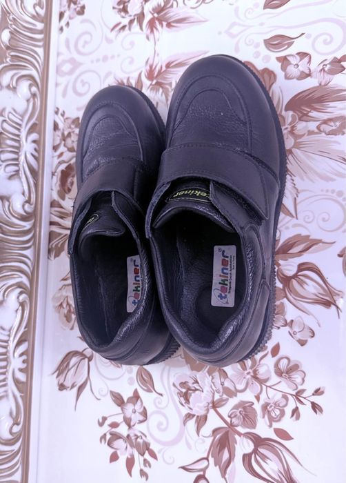 Продам туфли детские