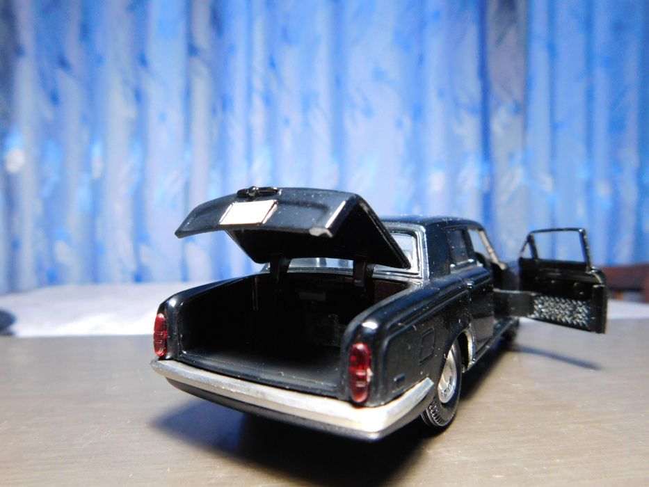 Machete metal Diapet, Tomica Dandy Rolls Royce Japonia