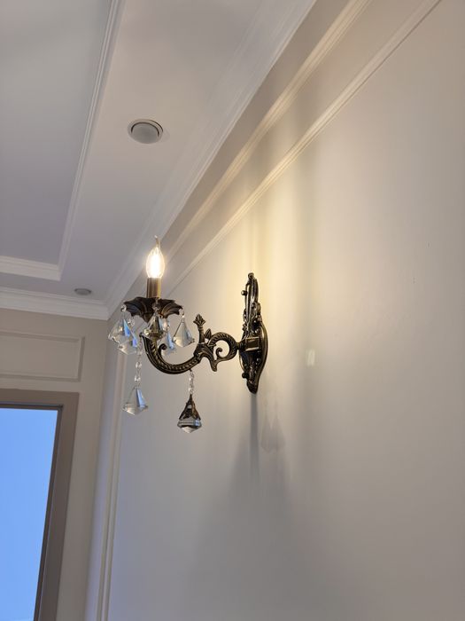 Бра разные 3 штуки