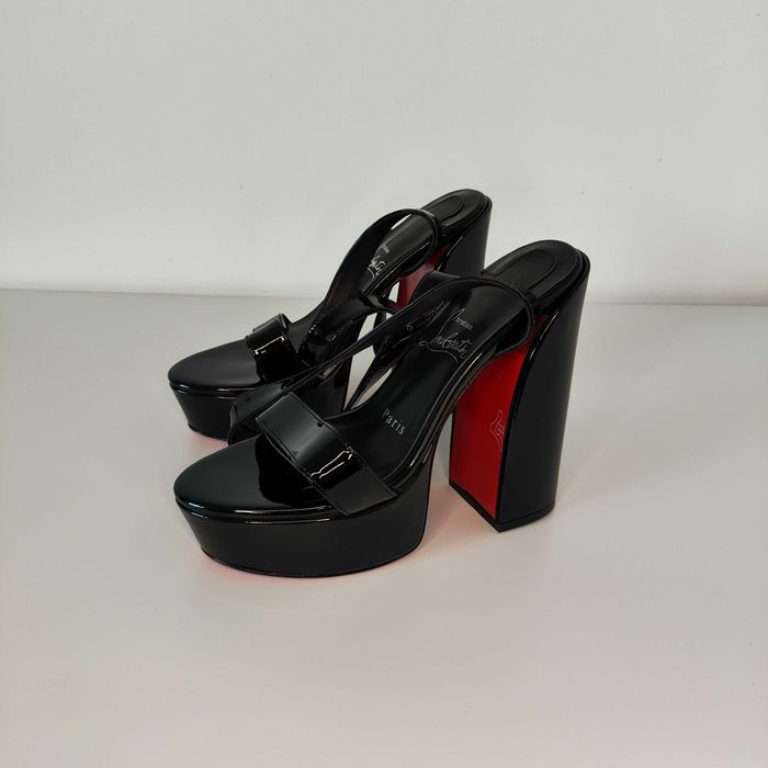 LOUBOUTIN токчета Movida Sabina