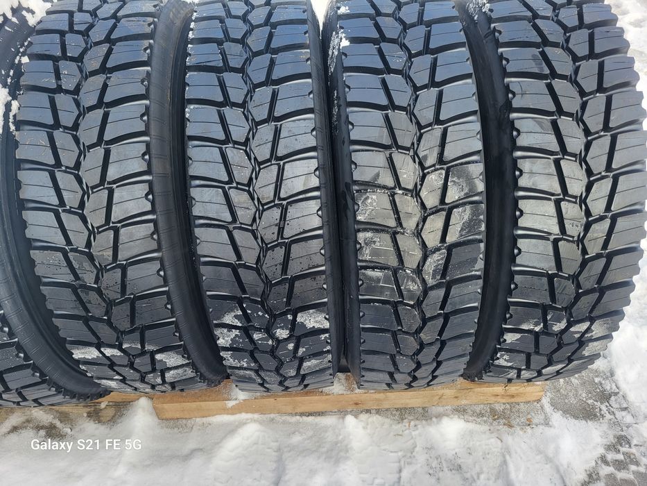 Anvelope 385 65 22,5/315 80 22,5 ON/OFF CARIERĂ