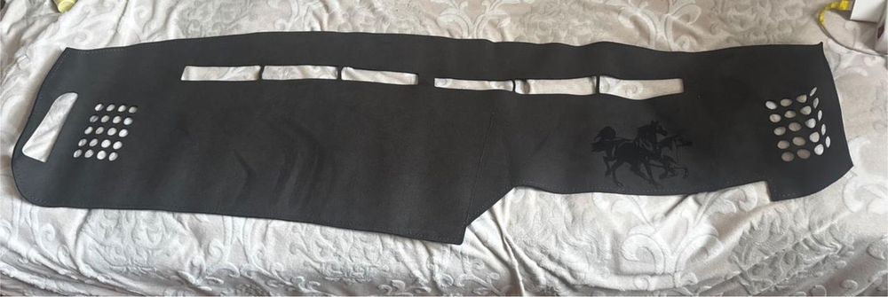 Накидка на понел пассат б3