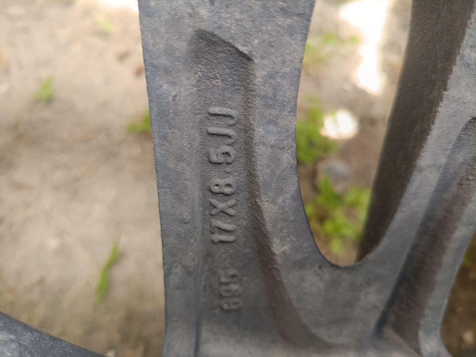 Продам диски с резиной