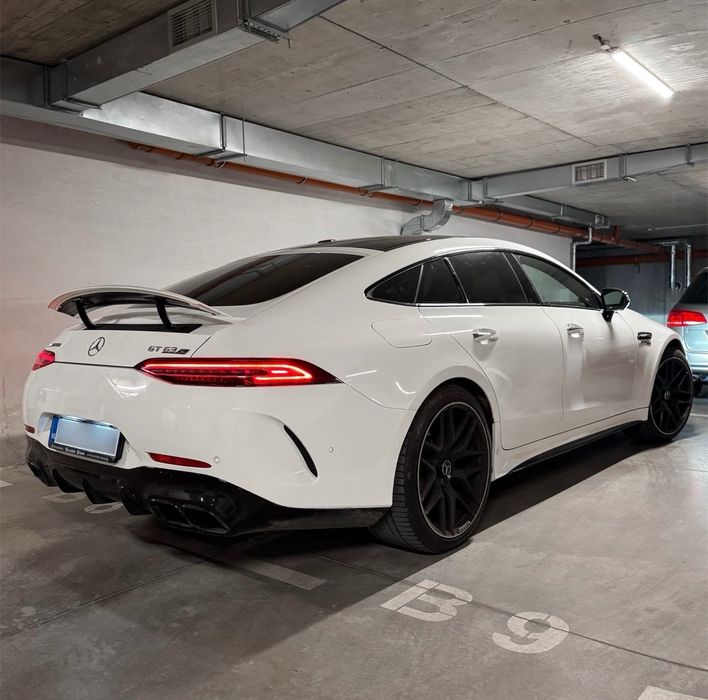 MERCEDES AMG GT 63 4 DOOR