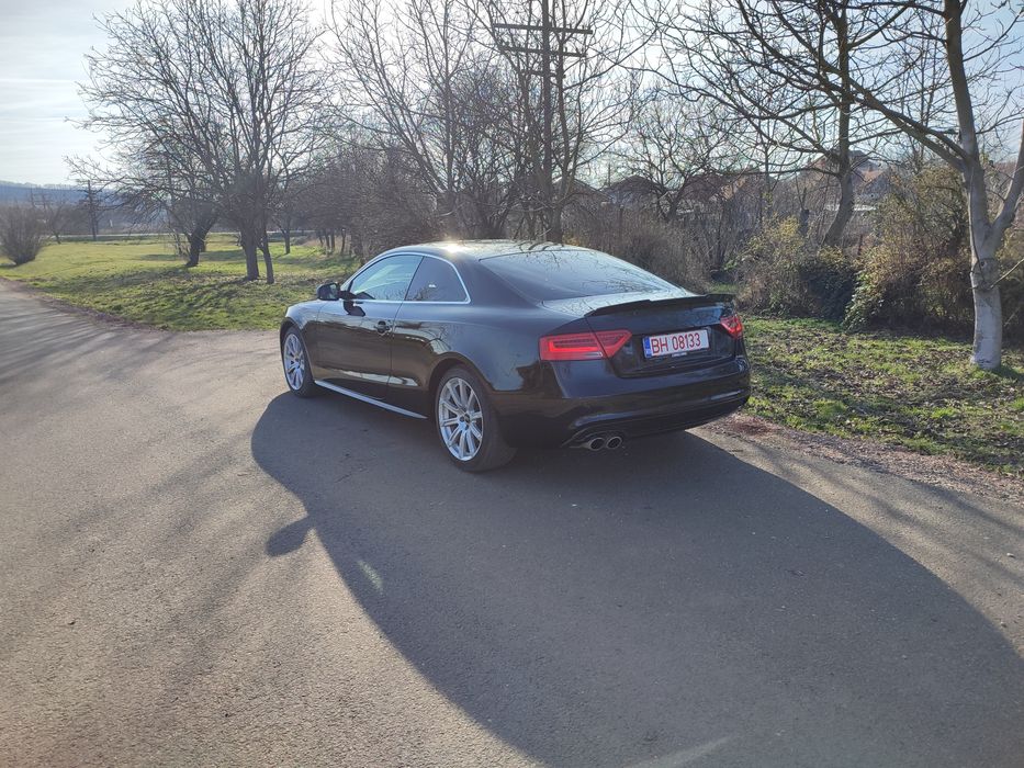 Vând sau Schimb Audi a5 coupe 1.8tfsi înmatriculat