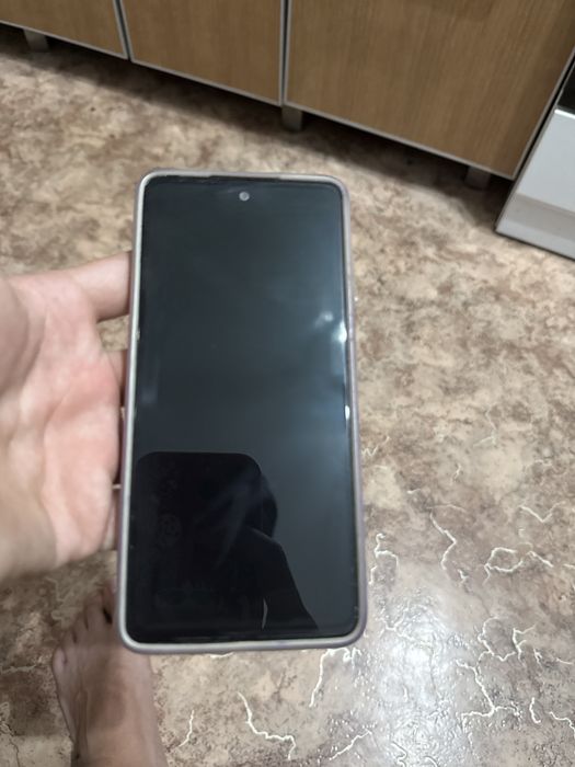 A52 только на руки