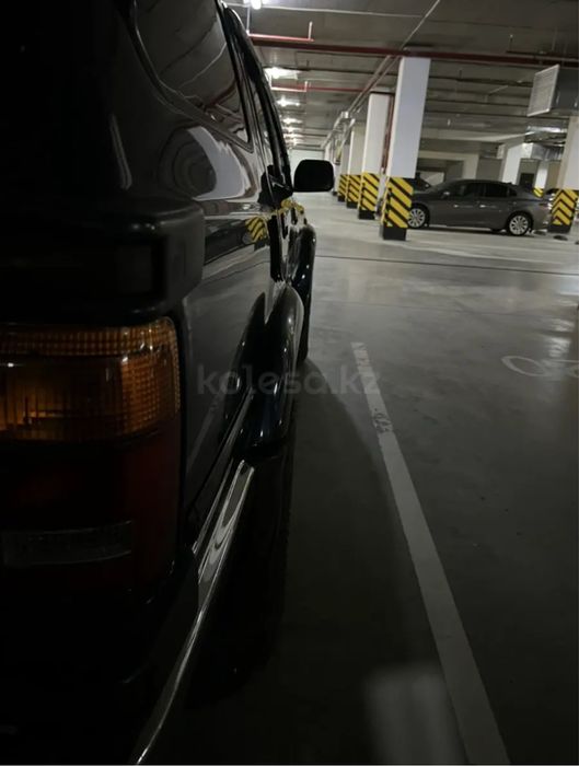 Toyota Hilux surf 130 4runner