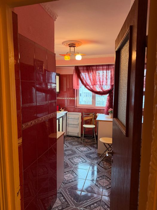 Vand Apartament 3 camere