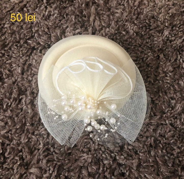 Toca - diverse culori si modele : bej, neagra, grena,