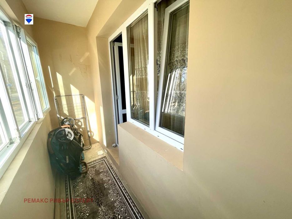 Продава се Тристаен апартамент в Русе, Здравец - 70 кв.м за 1623 €/кв.м - Снимка #6