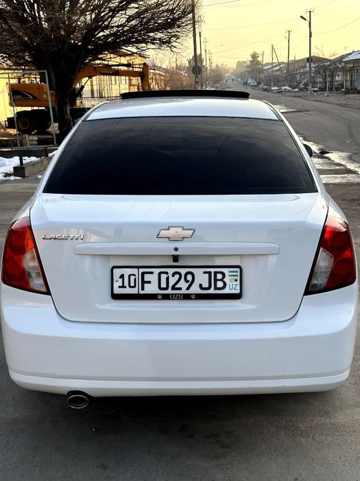 Laccetik 1.8 avtomatik