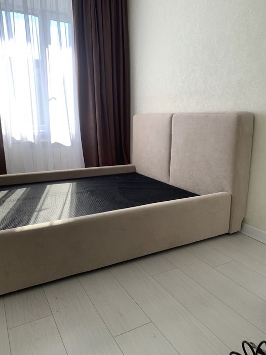 Перетяжка кроватей и диванов!!