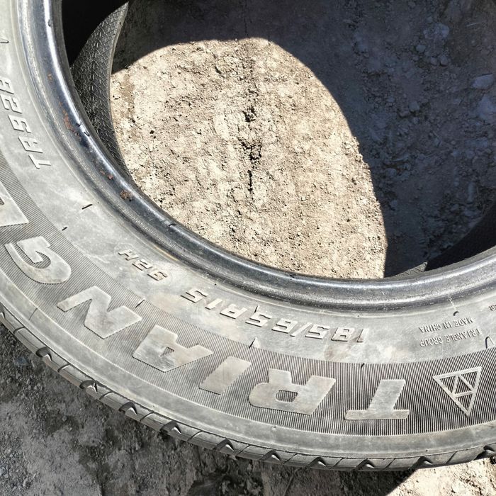 Продам летние покрышки