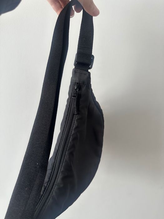 Сумка банана Uniqlo