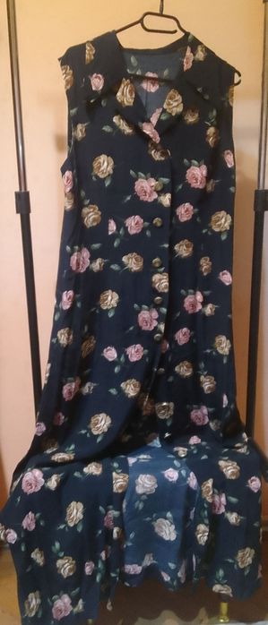 Rochie lungă cu model floral