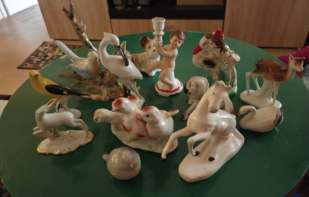 13 bibelouri vechi - pentru colectionari