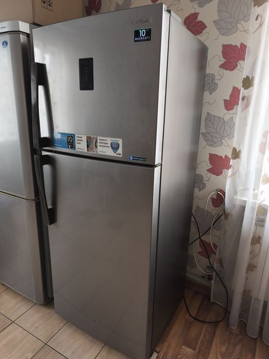 Продам холодильник Самсунг