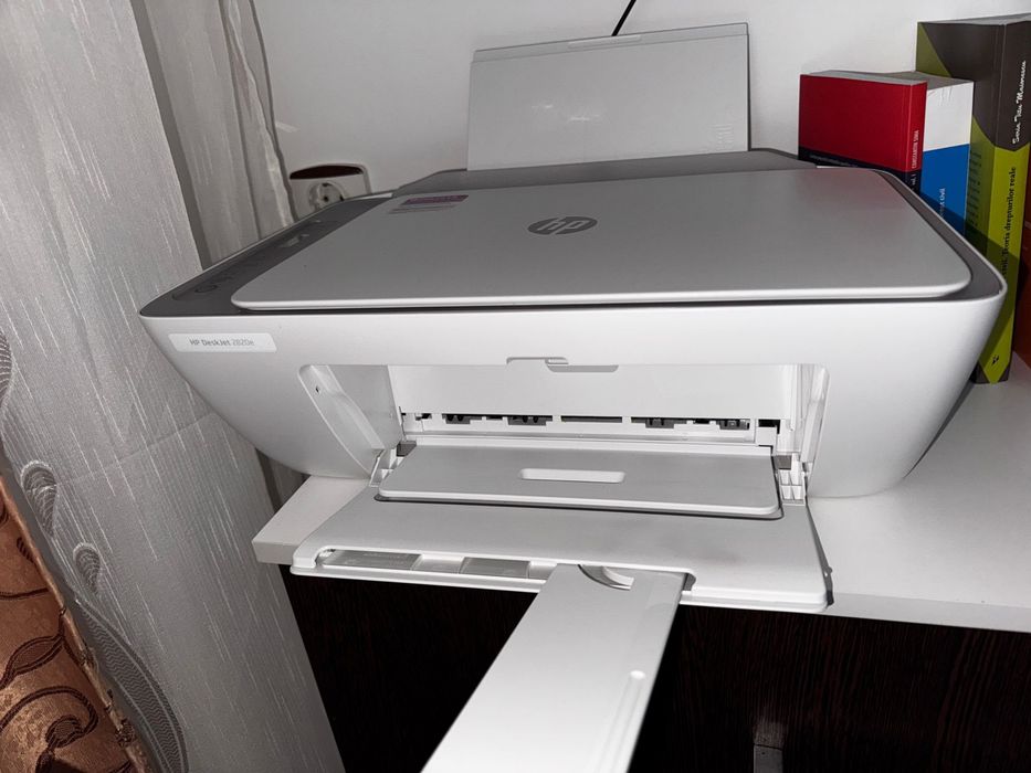 Imprimanta hp DeskJet 2820e