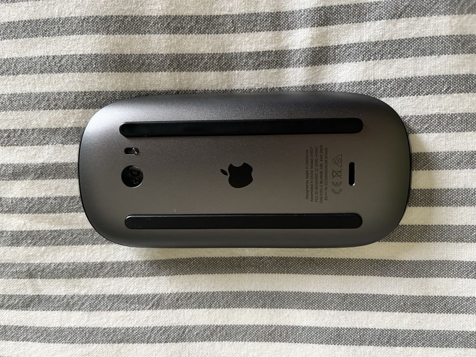 Magic Mouse 2 - Space Gray