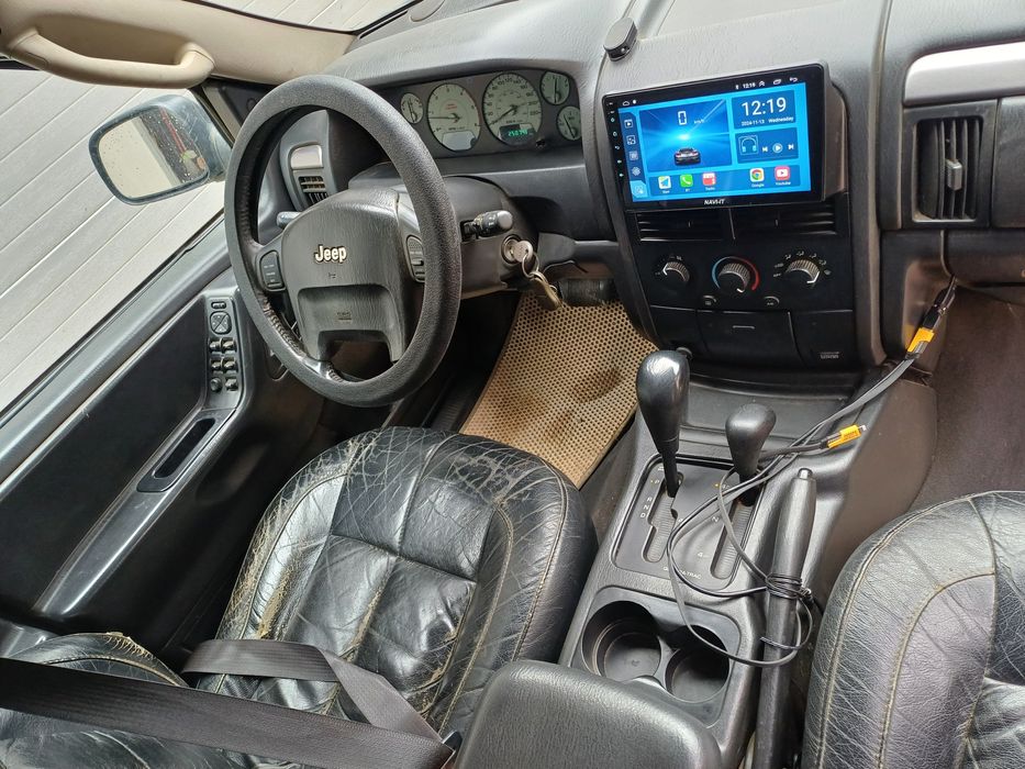 Jeep Grand Cherokee 2.7