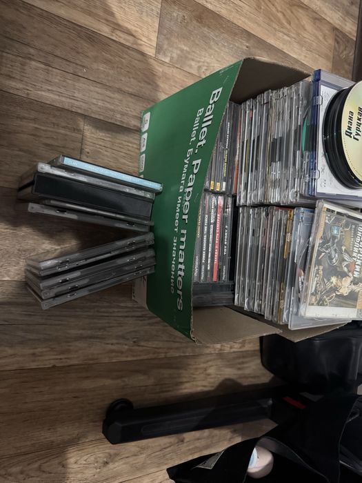 Игры может есть и редкие продам все