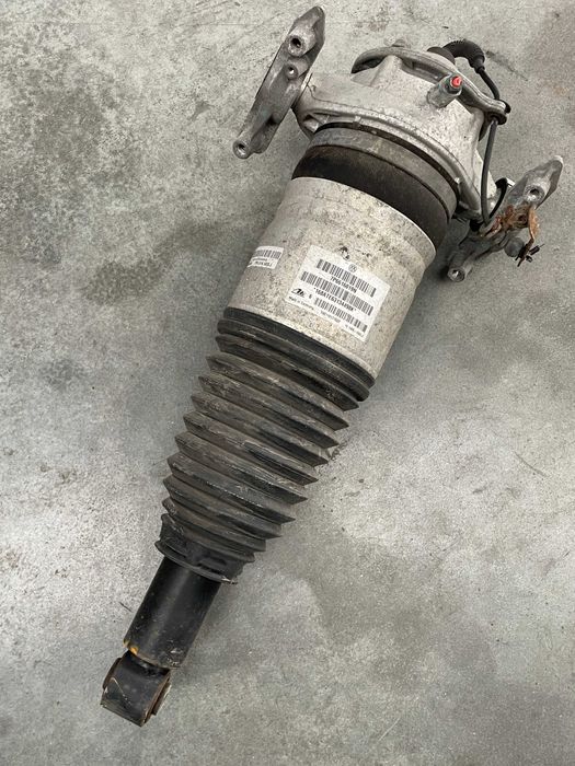 Perna aer spate stanga VW Touareg 7P/Audi Q7/Cayenne cod 7P6616019N