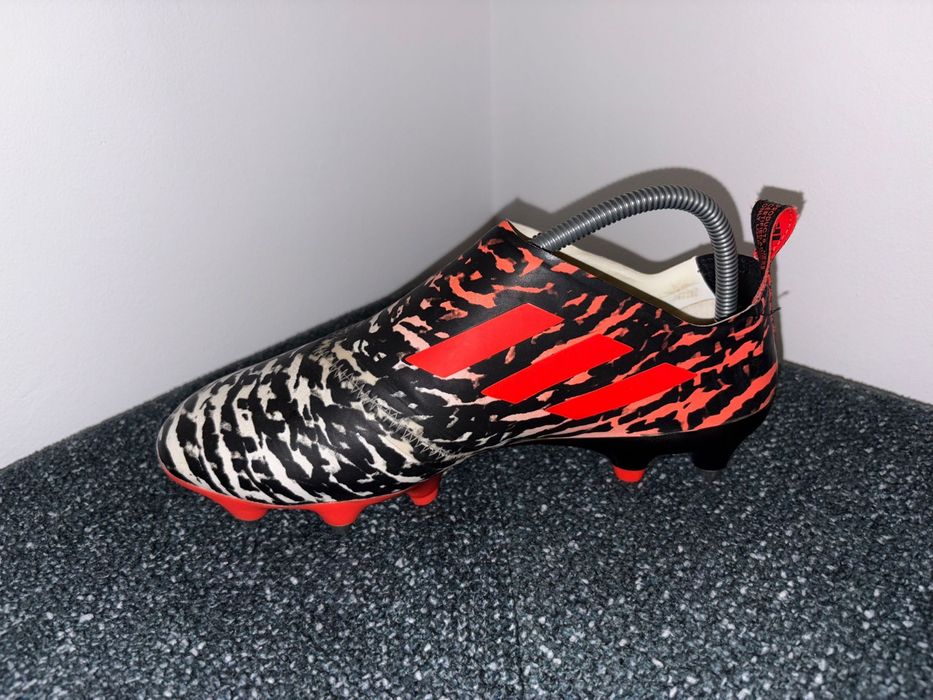 ADIDAS Glitch crampoane nr 40