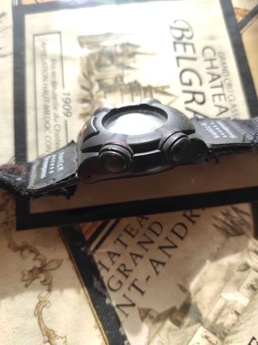 Часовник скиорски swatch access snowpass sxw100