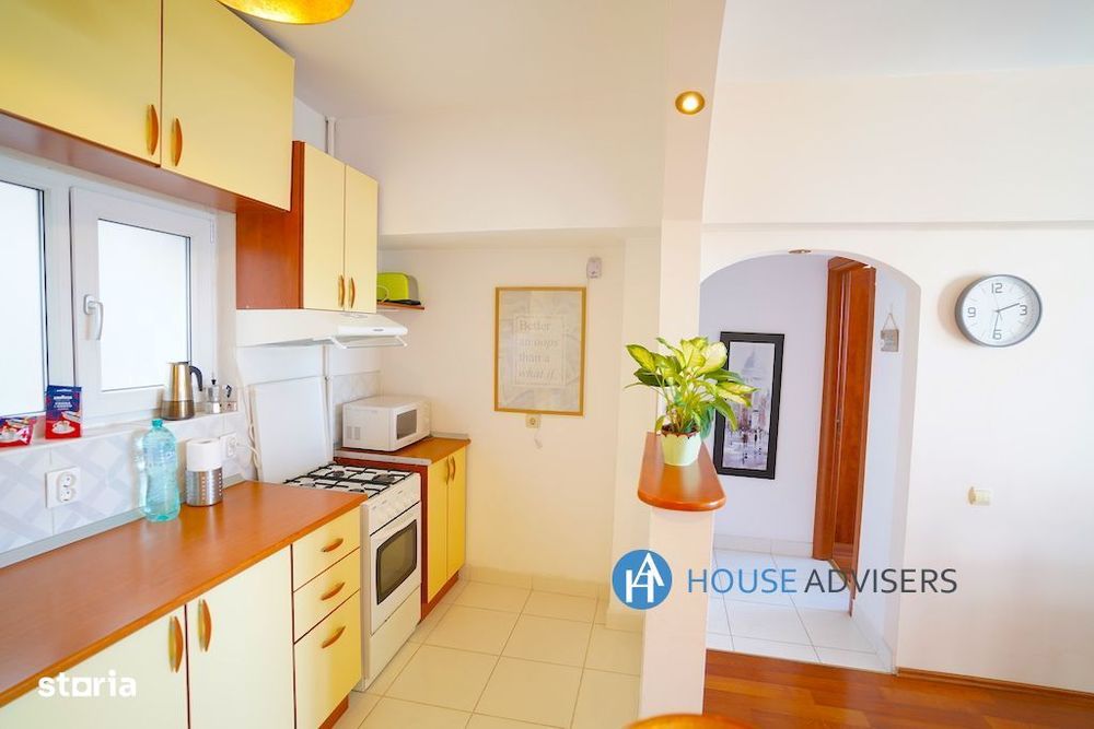 Inchiriere apartament 3 camere Romana