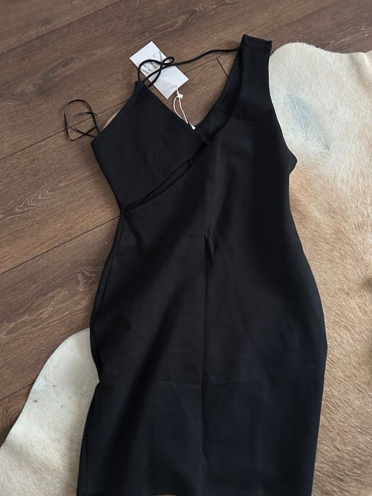 Рокли М размер , сета е хс, oh polly, river island