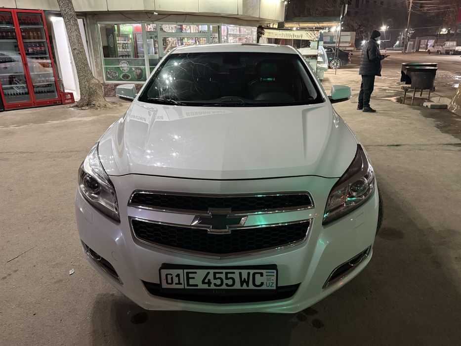 Малибу 1 сотилади холати жуда зўр