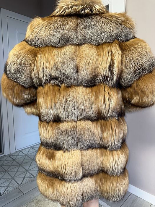 Продам шубу натуральную