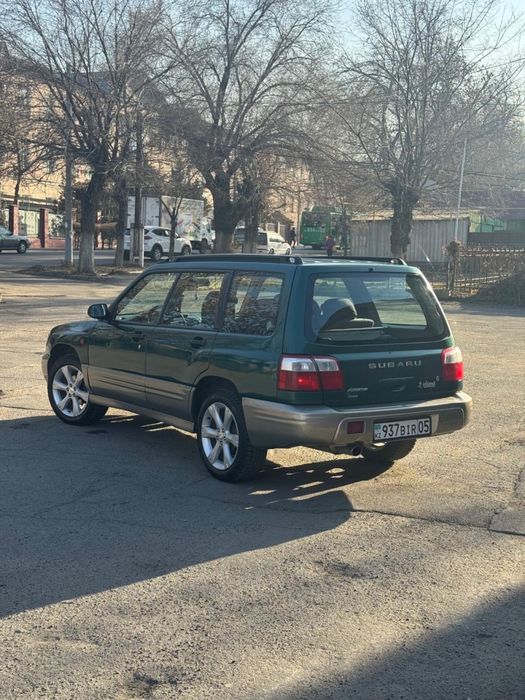 Subaru Forester 2000год европеец
