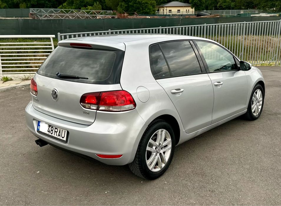 VW Golf 6//2.0 Diesel// Alcantara // navi carplay+ camera spate