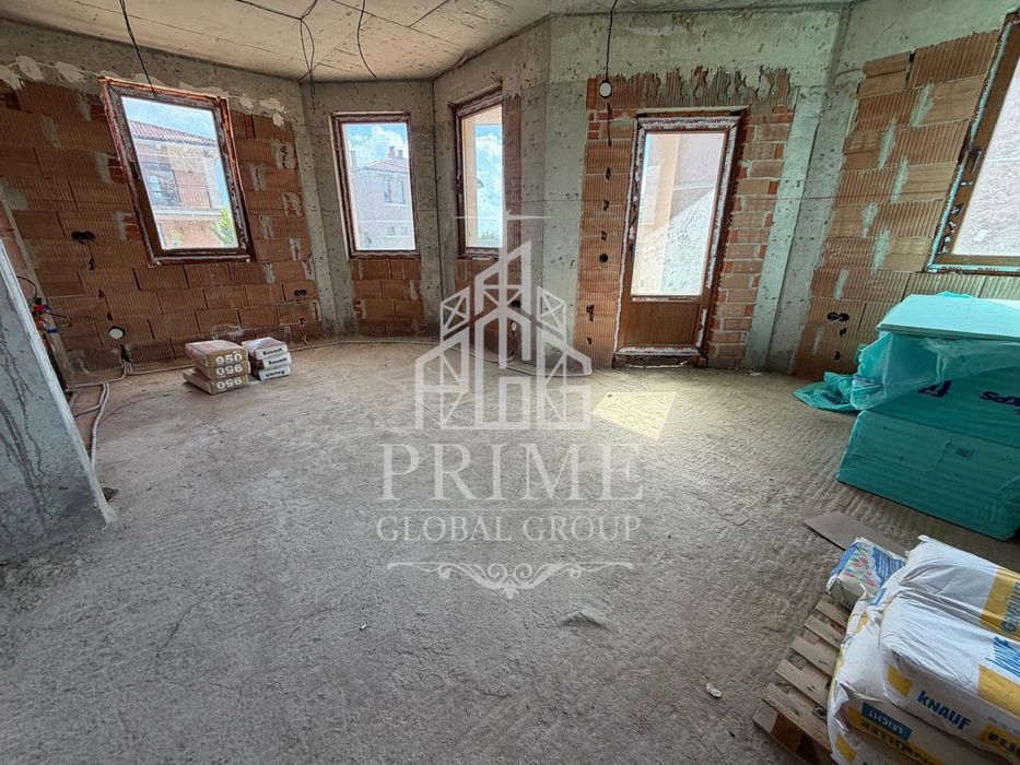 Продава се Къща в Поморие - 192 кв.м за 1146 €/кв.м - Снимка #10