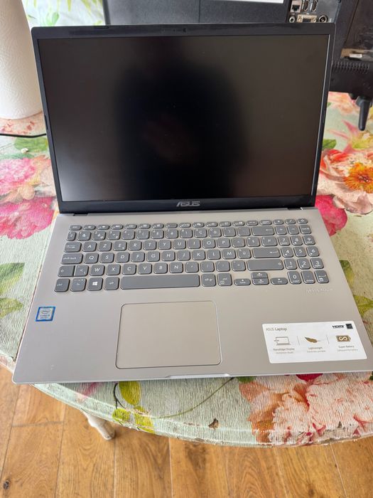 Laptop assus i5